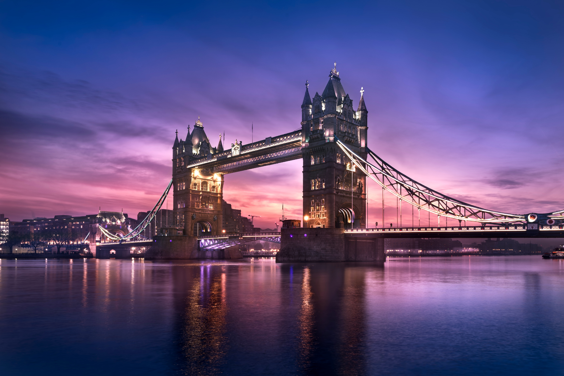 The London bridge at twilight.
